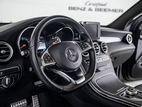 Used 2019 Mercedes-Benz GLC 300 GLC 300 Coupe image 25