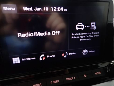 Used 2023 Kia Forte LXS w/ LXS Technology Package FWD image 3