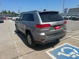 Used 2016 Jeep Grand Cherokee Laredo w/ Quick Order Package 23E image 4