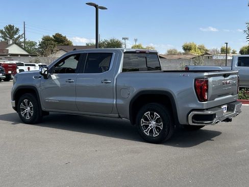 New 2026 GMC Sierra 1500 SLE AWD/4WD image 6