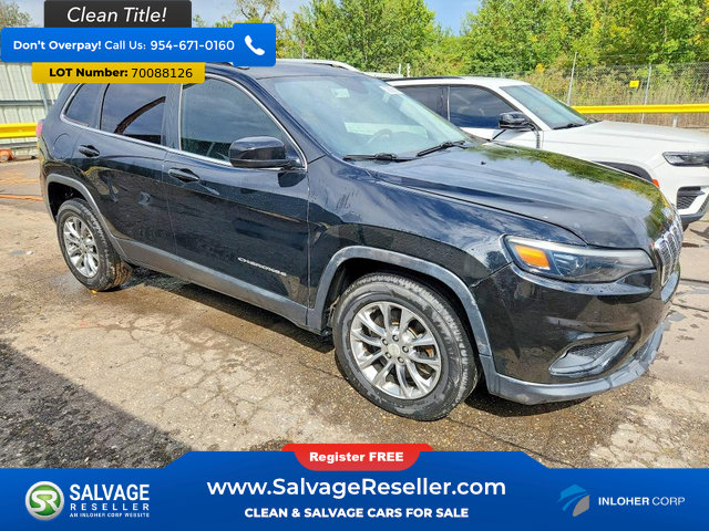 Used 2019 Jeep Cherokee Latitude Plus w/ Comfort/Convenience Group FWD image 5