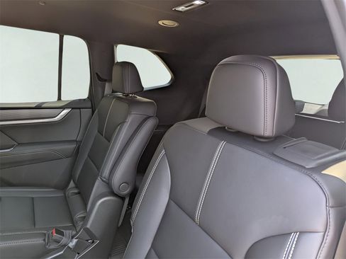 New 2026 GMC Acadia Elevation w/ Black Edition image 31