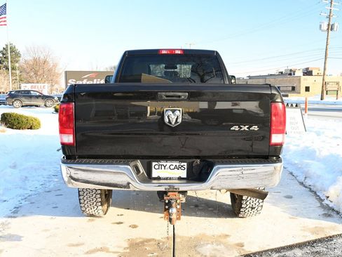 Used 2018 RAM 2500 Tradesman w/ Chrome Appearance Group image 6
