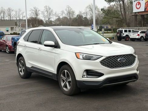 Used 2024 Ford Edge SEL w/ Convenience Package image 7