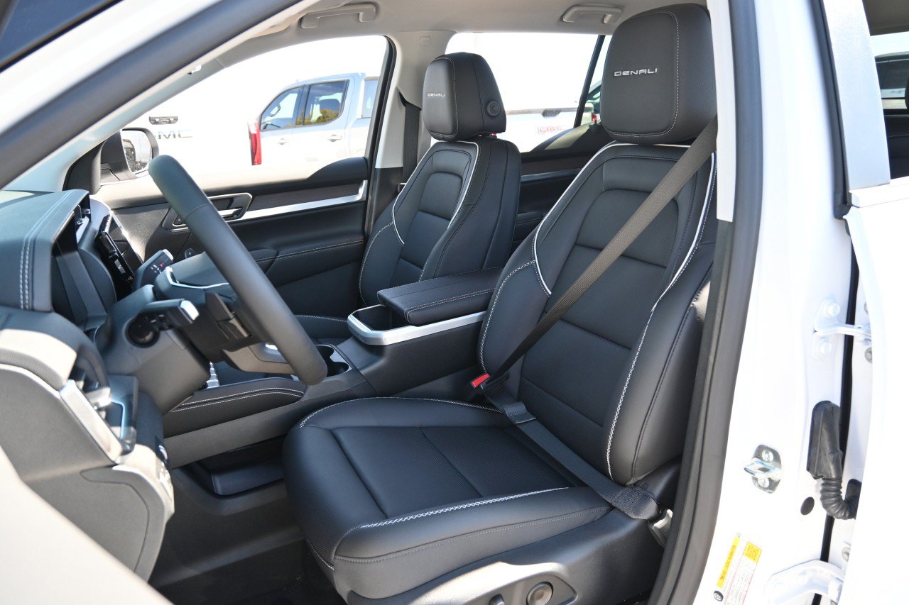 New 2027 GMC Terrain Denali AWD/4WD image 18