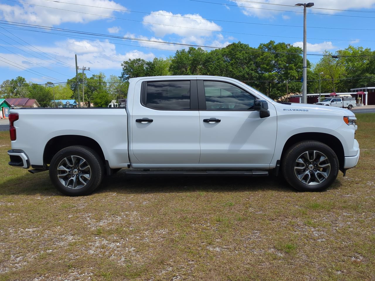 Used 2025 Chevrolet Silverado 1500 RST RWD image 3