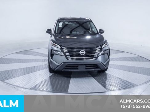 Used 2024 Nissan Rogue S FWD image 15