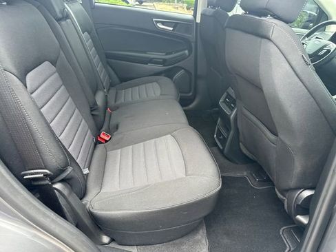 Used 2024 Ford Edge SE w/ Black Appearance Package AWD/4WD image 16