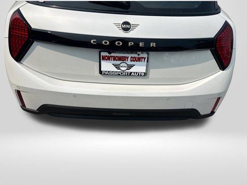 New 2026 MINI Cooper 2-Door Hardtop FWD image 24