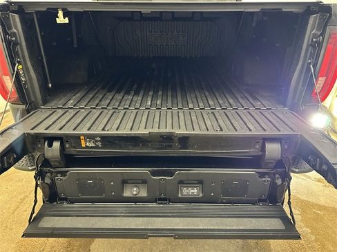 Certified 2022 GMC Sierra 1500 Denali Ultimate image 28