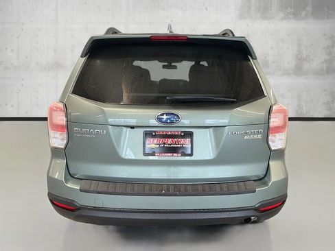 Used 2017 Subaru Forester 2.5i Premium w/ All-Weather Package image 6