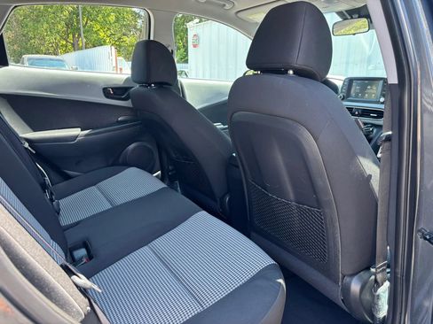 Used 2021 Hyundai Kona SE AWD/4WD image 53