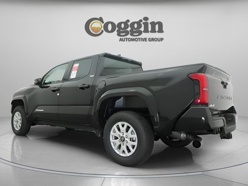 New 2026 Toyota Tacoma SR5 AWD/4WD image 11