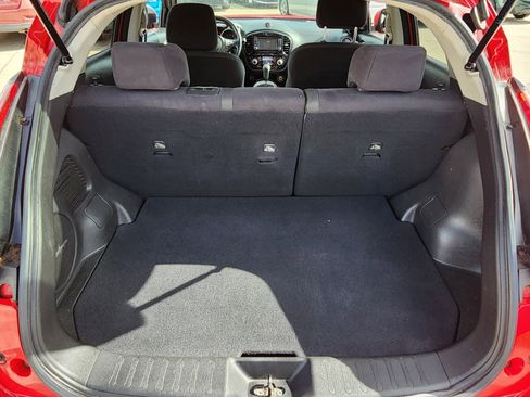 Used 2015 Nissan Juke SV w/ Technology Package image 9