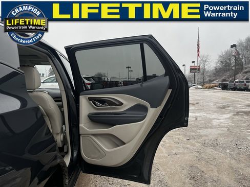 Certified 2022 GMC Terrain Denali w/ Denali Premium Package image 31