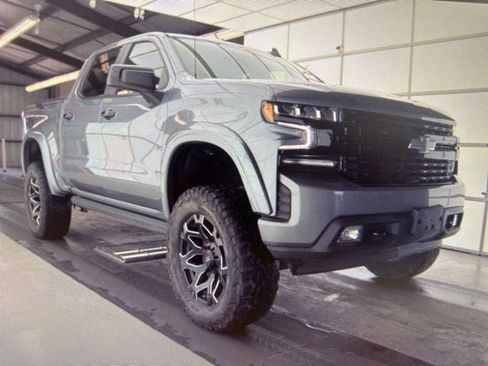 Used 2021 Chevrolet Silverado 1500 RST w/ Convenience Package II image 12