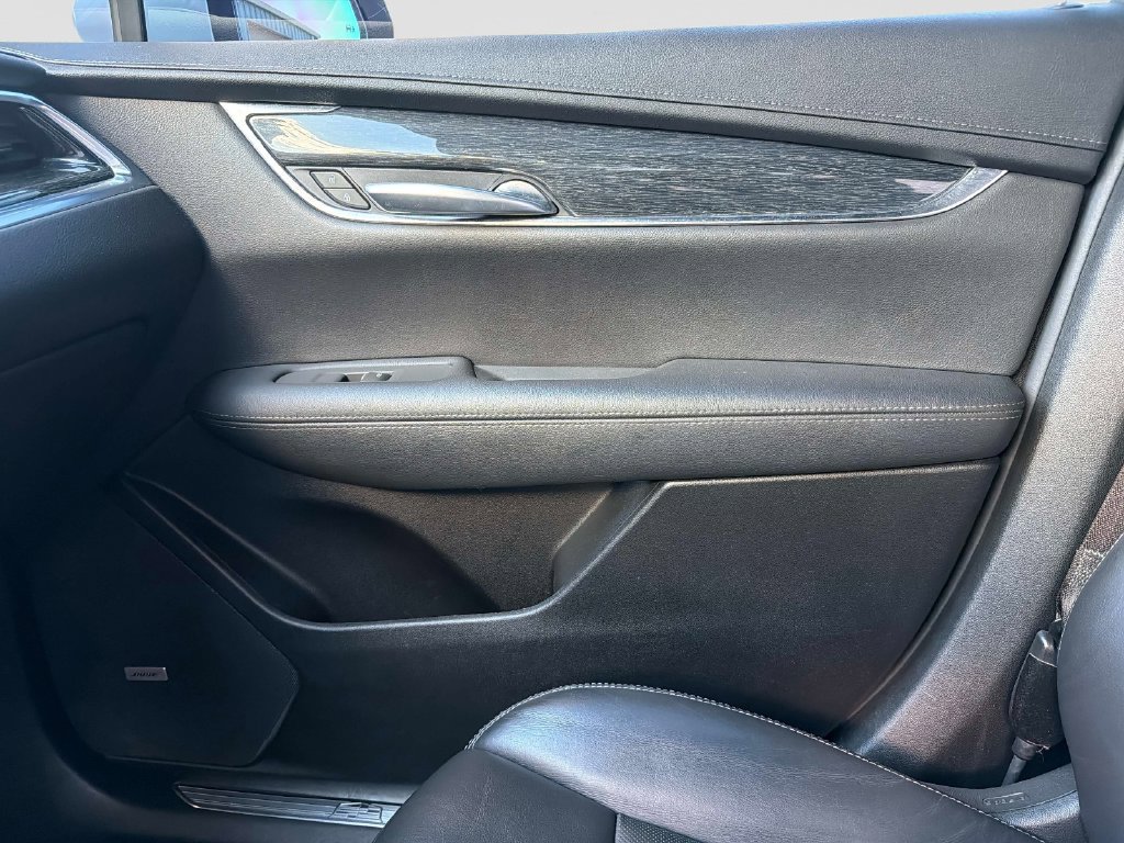 Used 2022 Cadillac XT5 Premium Luxury FWD image 23