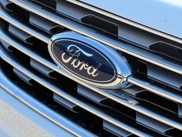 Certified 2024 Ford Edge Titanium AWD/4WD image 24