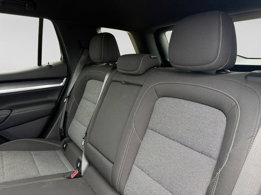 Used 2025 GMC Terrain Elevation AWD/4WD image 35