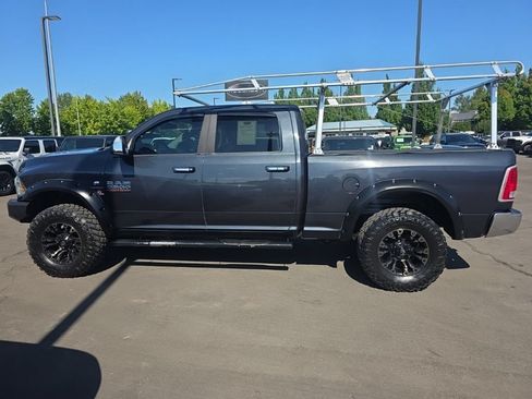 Used 2016 RAM 2500 Laramie AWD/4WD image 2
