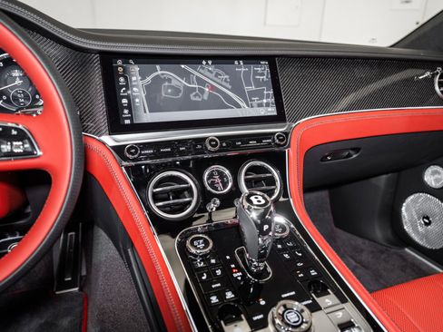 Certified 2024 Bentley Continental GT V8 AWD/4WD image 23