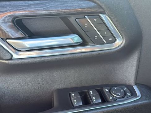 Used 2024 Chevrolet Silverado 1500 LTZ image 12