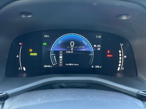 Certified 2025 Toyota Camry LE image 22