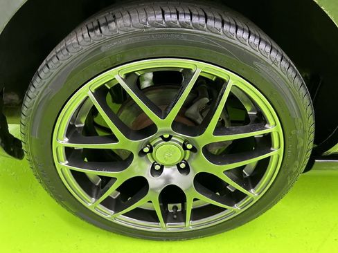 Used 2014 Ford Mustang Coupe RWD image 2