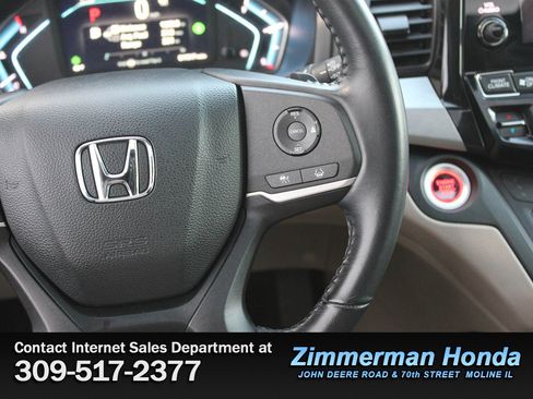 Certified 2024 Honda Odyssey EX-L image 15