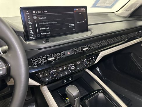 Certified 2025 Honda Accord Touring image 28