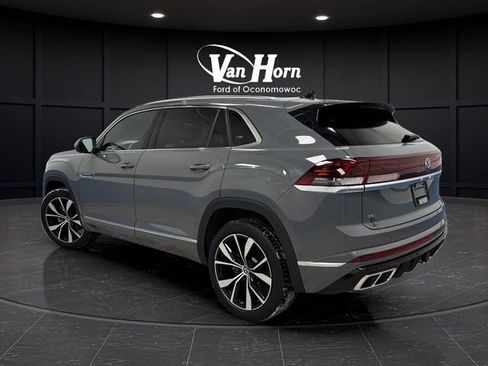 Used 2024 Volkswagen Atlas Cross Sport SEL Premium R-Line image 3