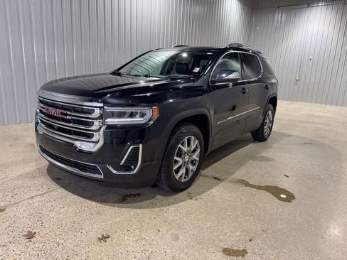 Used 2020 GMC Acadia SLT w/ Driver Alert Package II image 1
