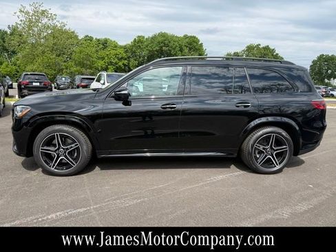 New 2026 Mercedes-Benz GLS 450 4MATIC image 8