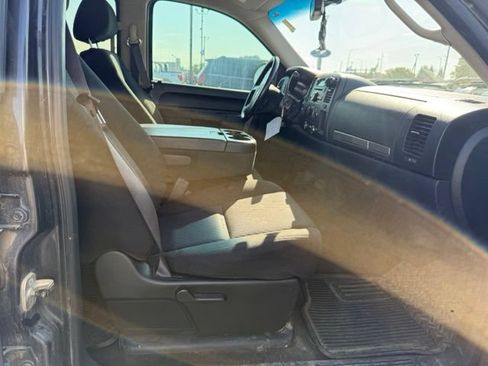 Used 2011 Chevrolet Silverado 1500 LT w/ All-Star Edition AWD/4WD image 12