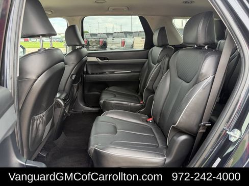 Used 2024 Hyundai Palisade SEL FWD image 27