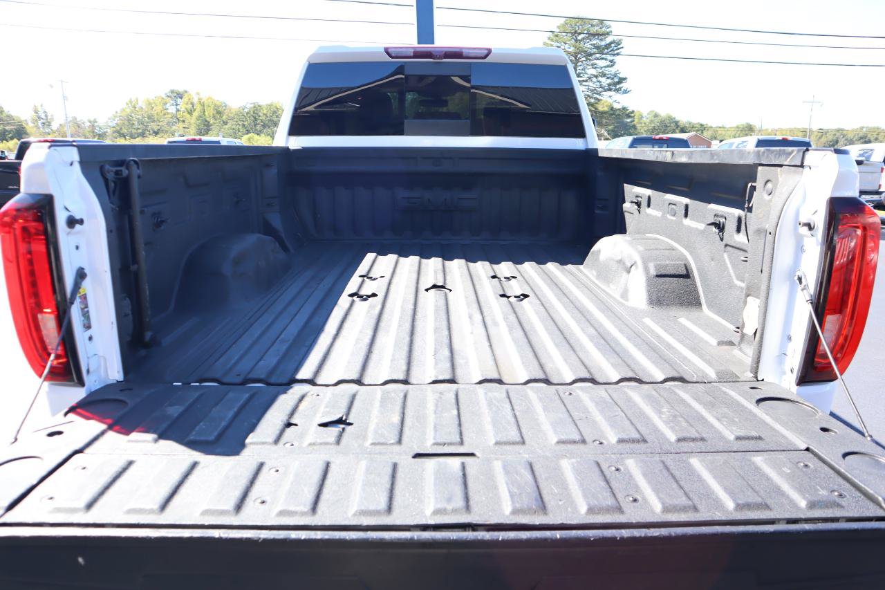 Used 2023 GMC Sierra 2500 SLT w/ SLT Premium Package AWD/4WD image 9