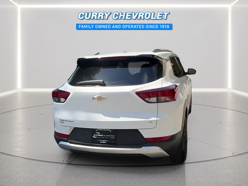 Used 2023 Chevrolet TrailBlazer LT AWD/4WD image 13