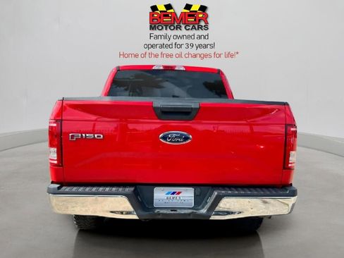 Used 2017 Ford F150 XLT image 4