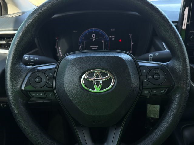 Used 2026 Toyota Corolla LE FWD image 23