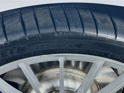 Used 2019 BMW ALPINA B7 xDrive w/ Luxury Rear Seating Package image 34