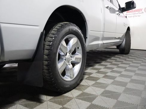 Used 2017 RAM 1500 Big Horn AWD/4WD image 15