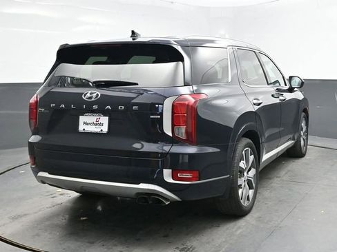 Used 2022 Hyundai Palisade Limited w/ Winter Package image 6
