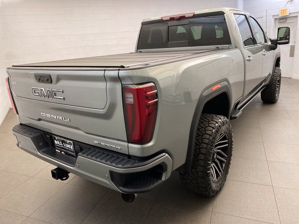 Used 2026 GMC Sierra 2500 Denali Ultimate AWD/4WD image 6