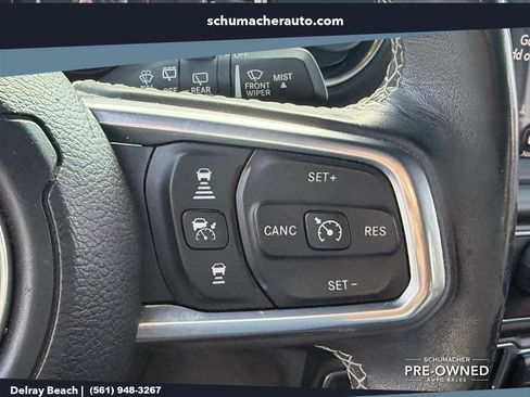 Used 2019 Jeep Wrangler Unlimited Sahara AWD/4WD image 22