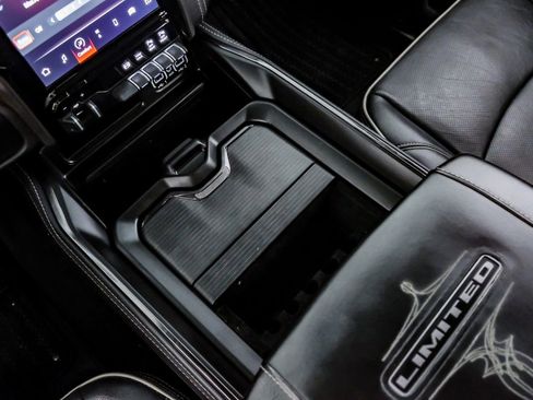 Used 2023 RAM 2500 Limited image 25