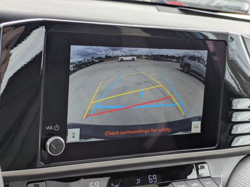 New 2026 Toyota Camry SE image 23