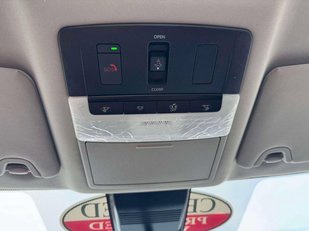 Certified 2025 Nissan Altima 2.5 SL FWD image 33
