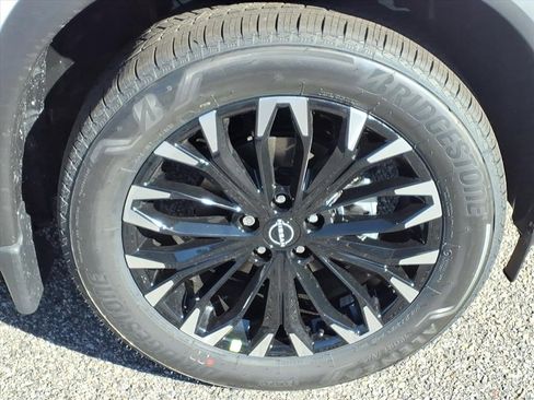 New 2026 Nissan Rogue SV image 4