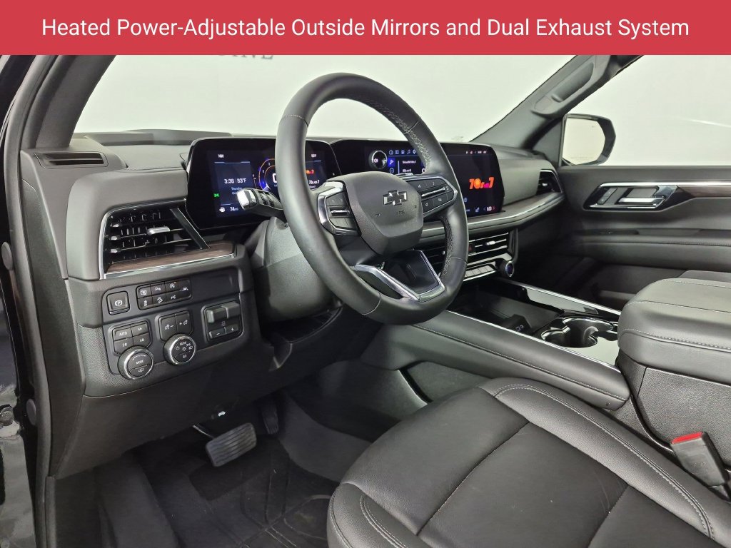 Used 2025 Chevrolet Suburban Z71 w/ Z71 Off-Road Package AWD/4WD image 19
