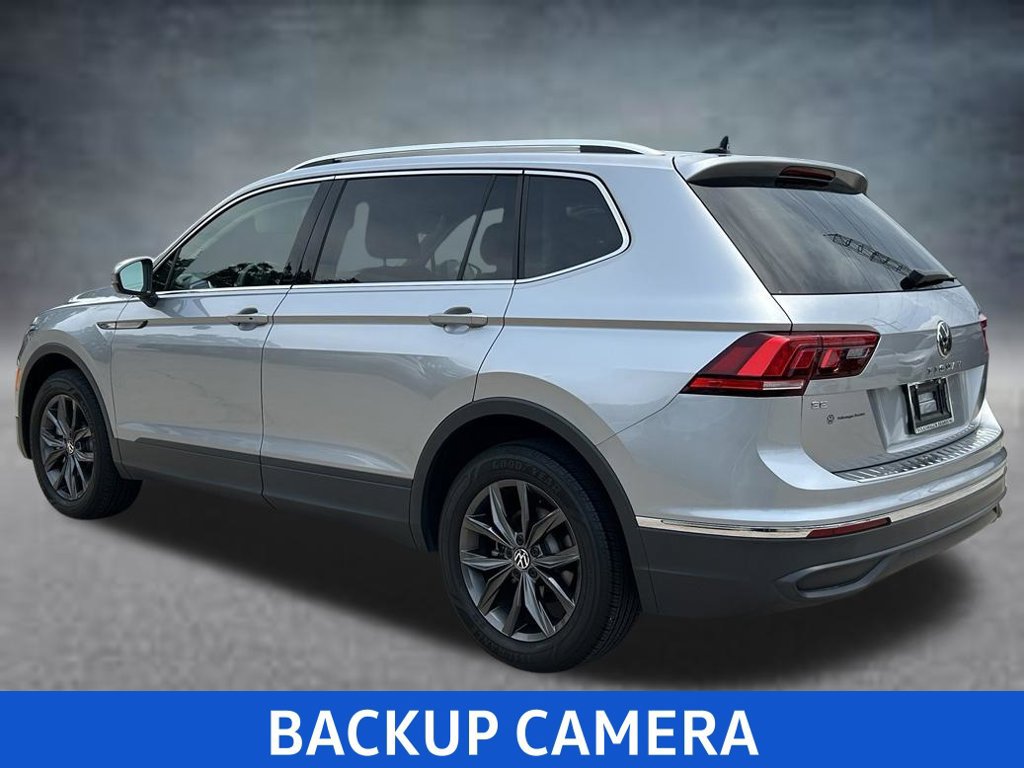 Certified 2023 Volkswagen Tiguan SE w/ Panoramic Sunroof Package FWD image 6